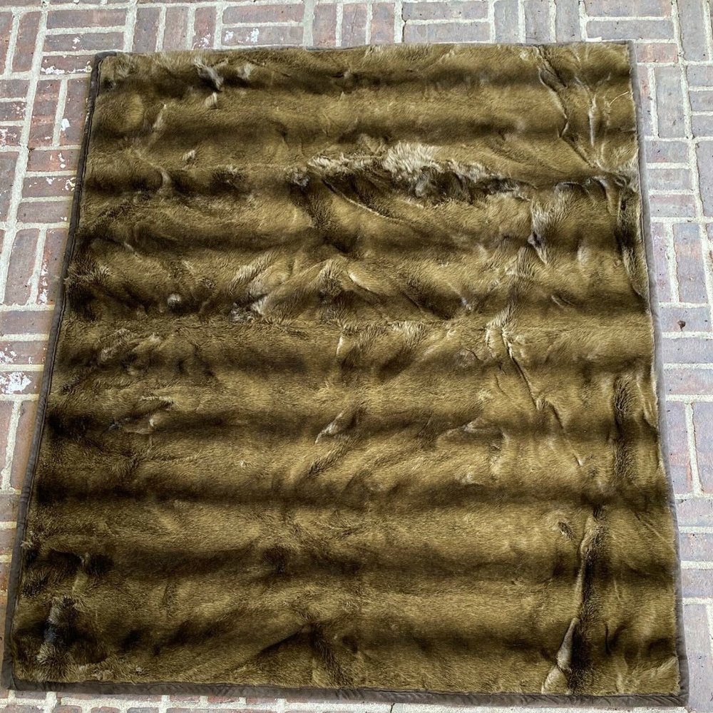 Pottery Barn Brown Ombre Faux Fur Throw Blanket Thick Soft & Plush 50" x 60"